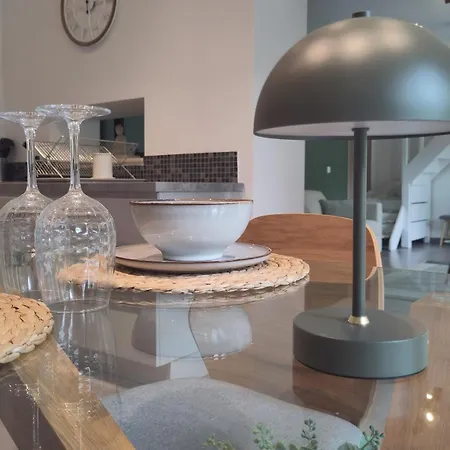 L'herbe Hotes Tatil Evi