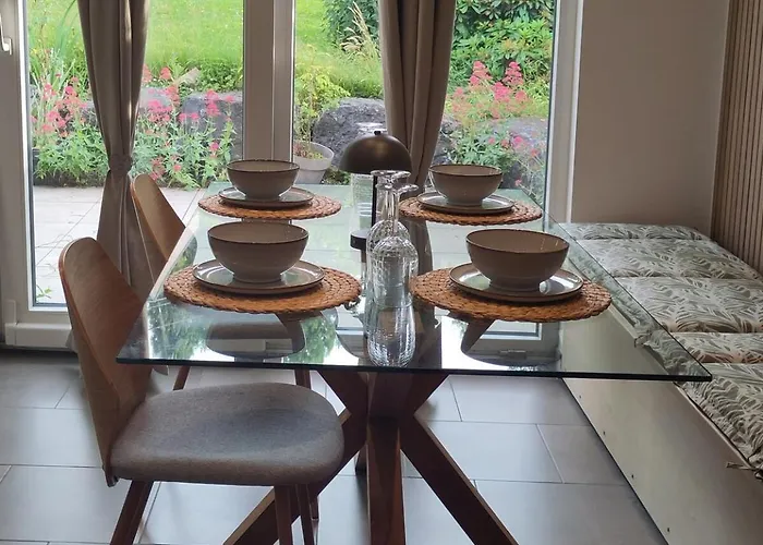 L'herbe Hotes Сasa de vacaciones Profondeville